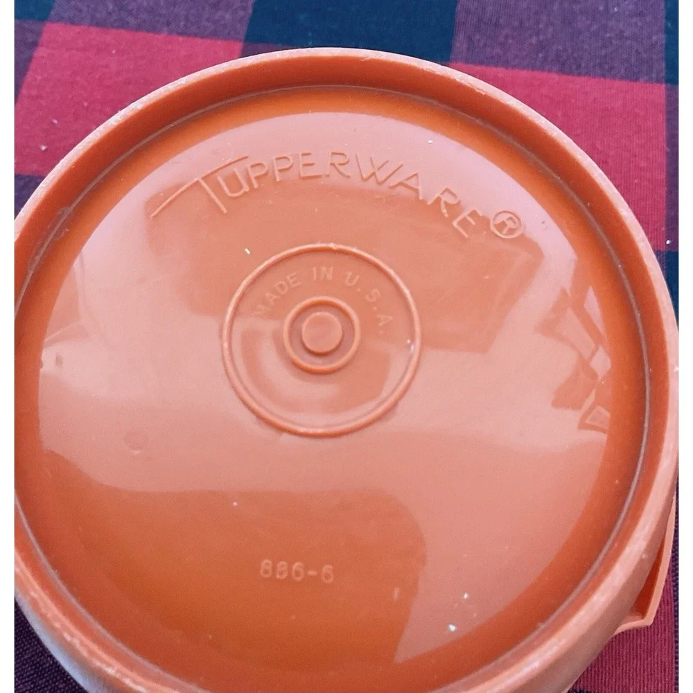 Vintage Tupperware Servalier Bowl Set of 1323-5 & 886-6 Red Lids 312-17 & 815-36